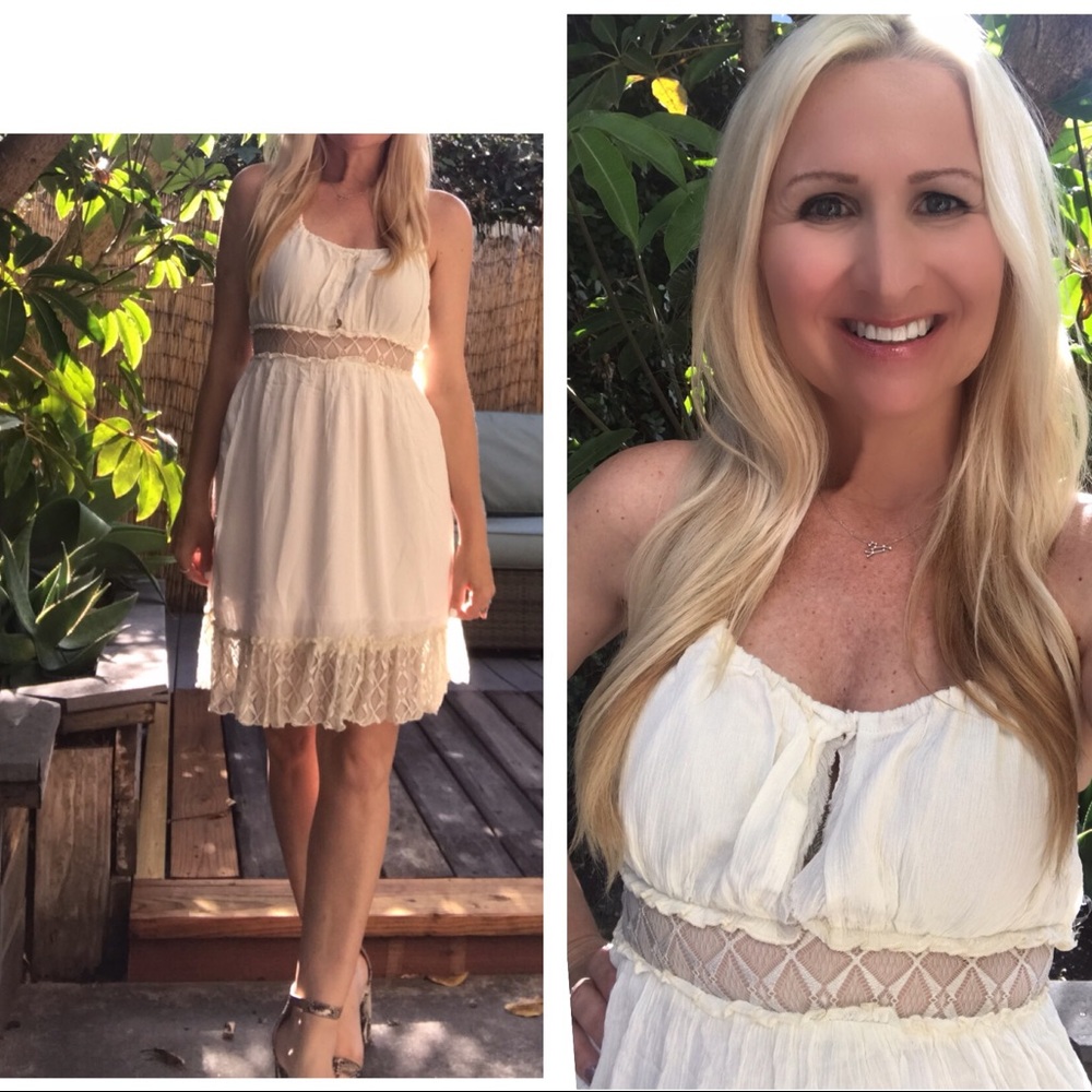 ☕️Lovely Ivory Boho Lace Dress🌟